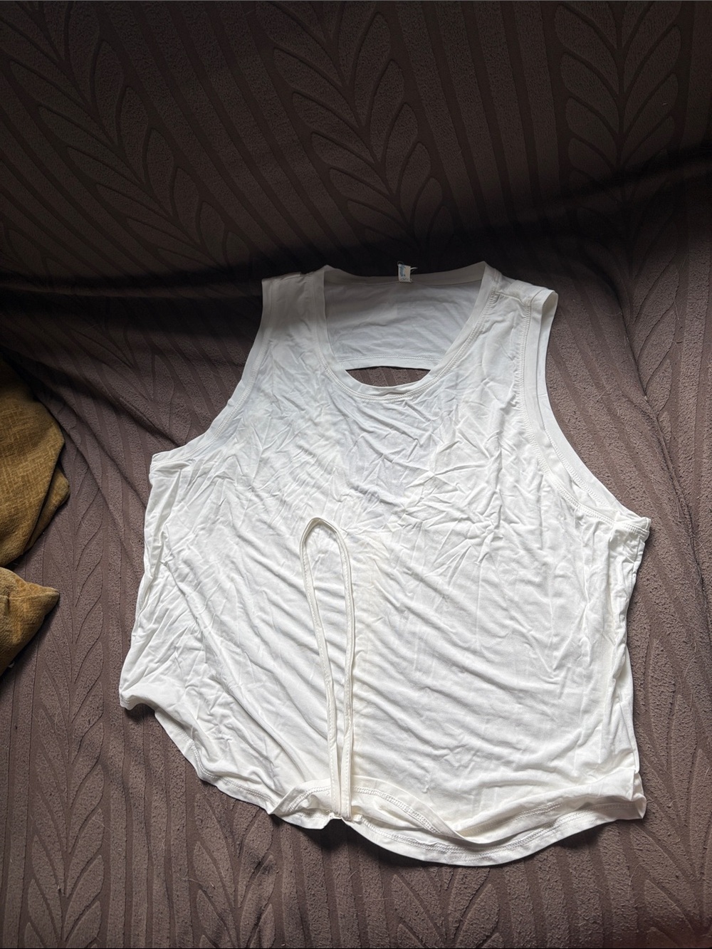 Women’s White Sleeveless Tank Top